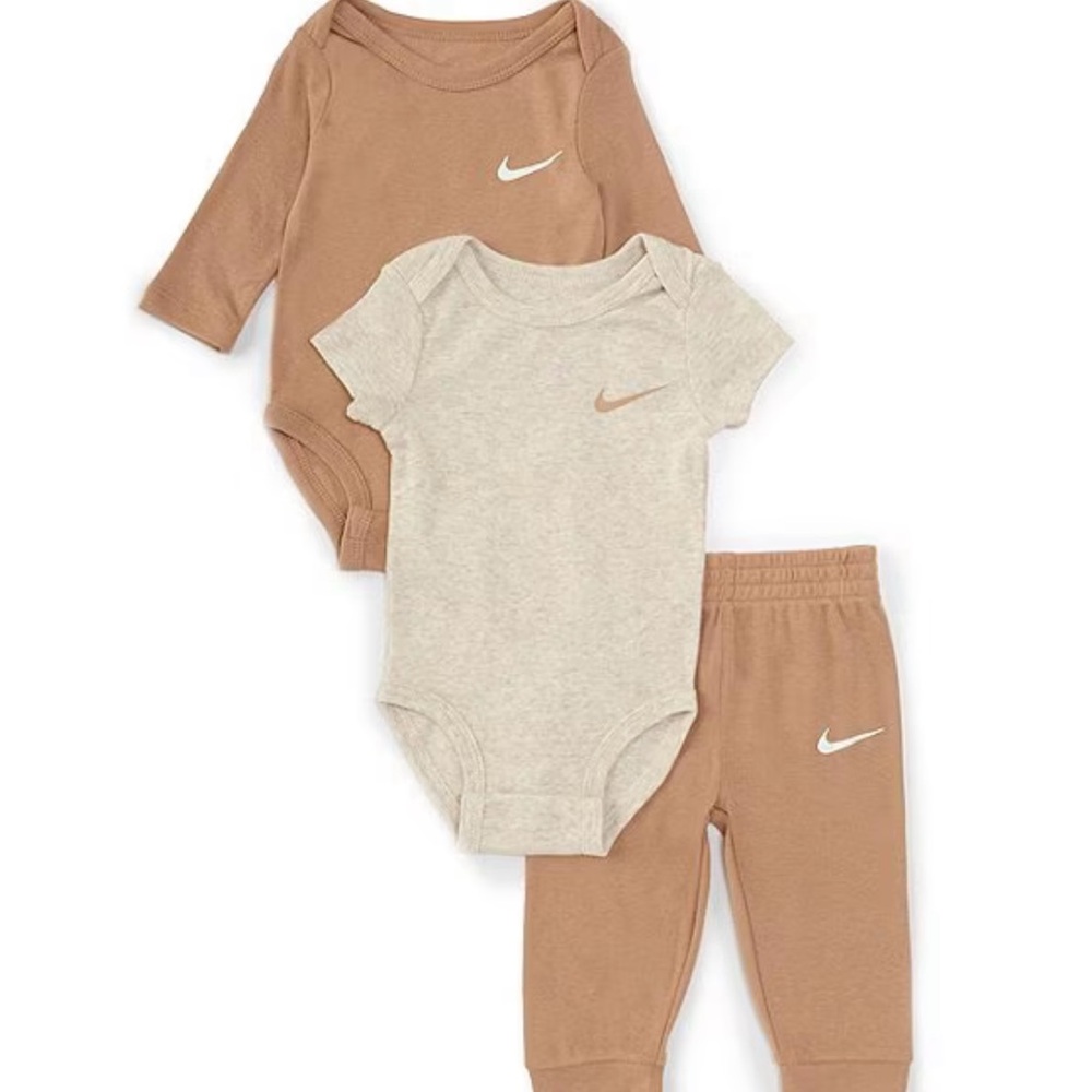 Nike Baby Boy 3 Piece Tan Set